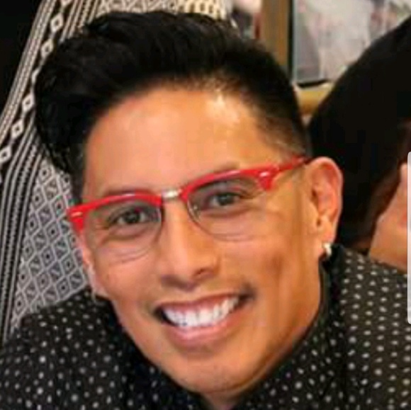 Meet your Posher, Fred - Picture 1 of 8